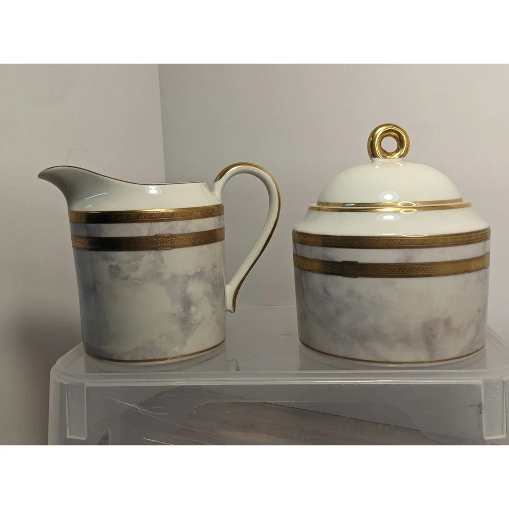 Mikasa Fine‎ China Ivory Florentine L2210 Japan Sugar and Creamer Set Gold Rim